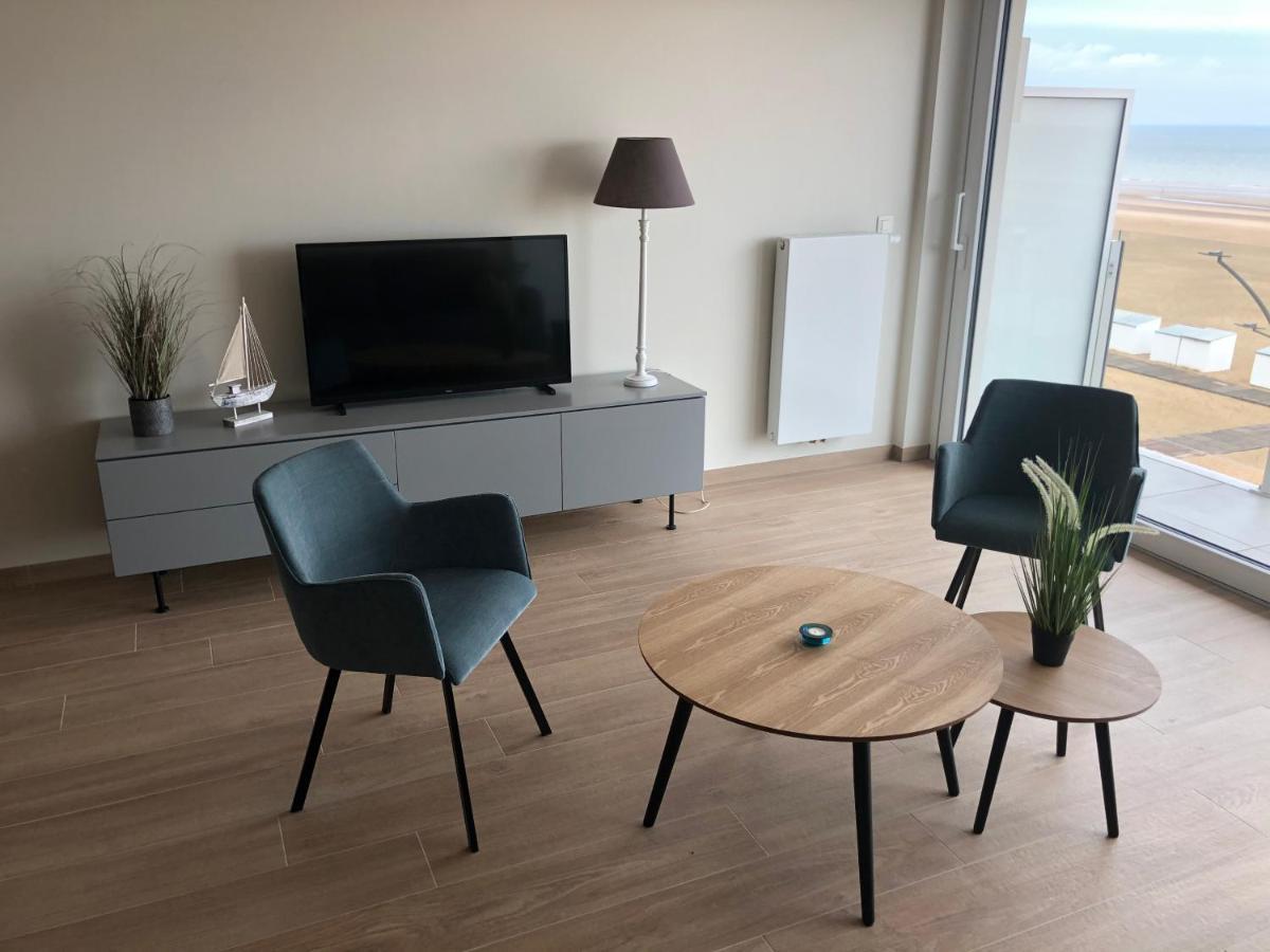 Falcon 0401 De Panne