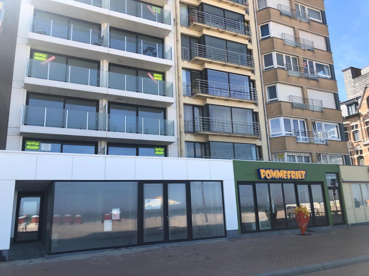 Falcon 0401 De Panne